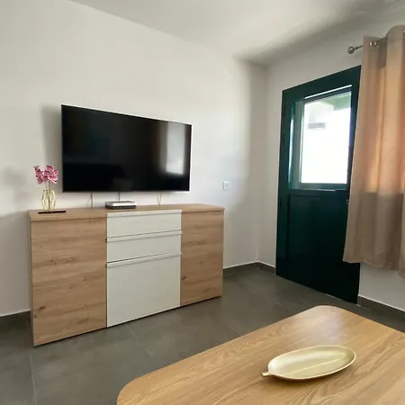 Διαμέρισμα Suite4you 50 Meters From The And Main Avenue Ac Wifi Int Tv Channels Πουέρτο Ντελ Κάρμεν
