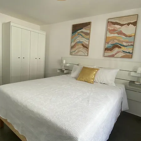 Apartament Suite4you 50 Meters From The And Main Avenue Ac Wifi Int Tv Channels Puerto del Carmen (Lanzarote)