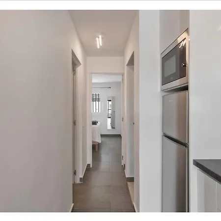 Suite4you 50 Meters From The And Main Avenue Ac Wifi Int Tv Channels * Puerto del Carmen (Lanzarote)