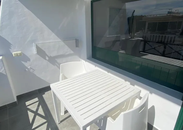 Suite4you 50 Meters From The And Main Avenue Ac Wifi Int Tv Channels *