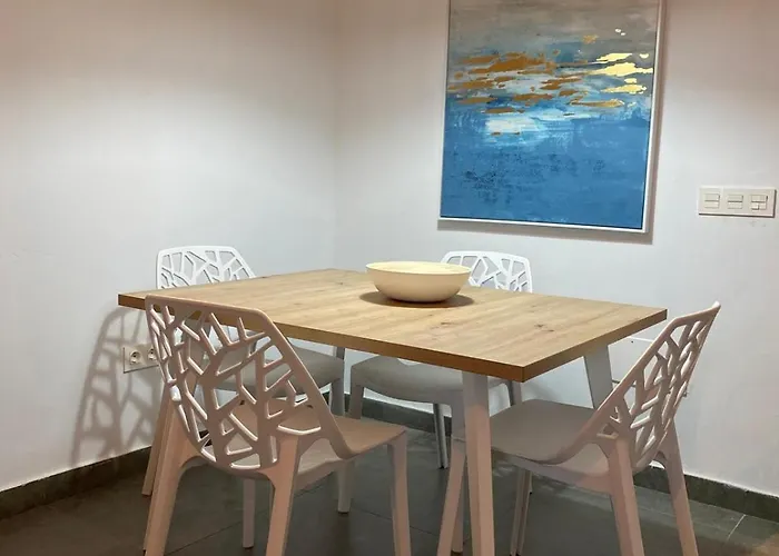 Suite4you 50 Meters From The And Main Avenue Ac Wifi Int Tv Channels *