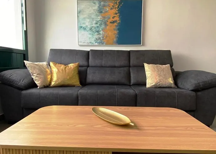 Apartman Suite4you 50 Meters From The And Main Avenue Ac Wifi Int Tv Channels